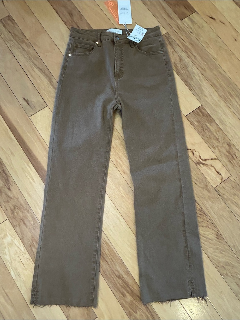 NWT Risen Cocoa Brown High Rise Raw Hem Slit Straight Juniors Jeans - Picture 9 of 16
